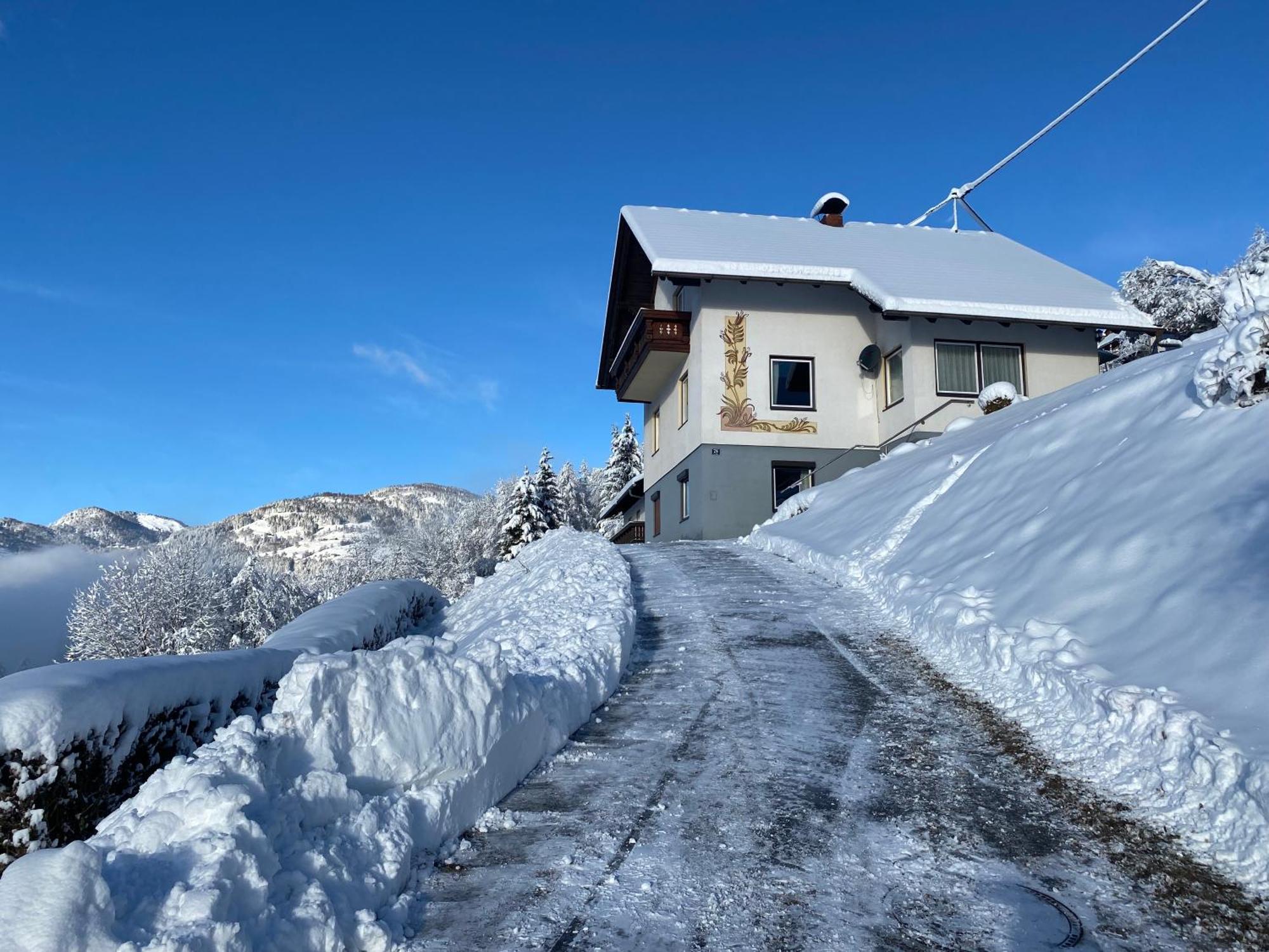 Nocky Mountains Lodge And Apartment Radenthein Dış mekan fotoğraf
